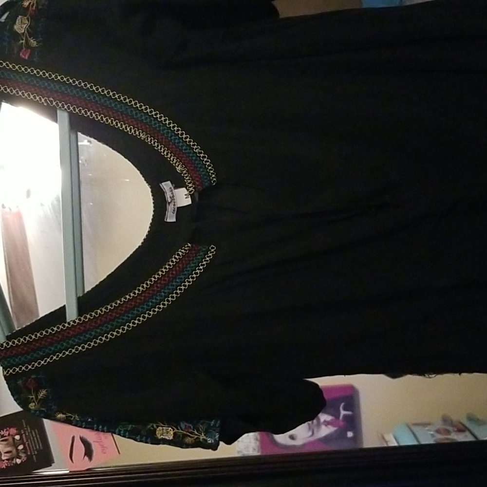 Top - Picture 4 of 5